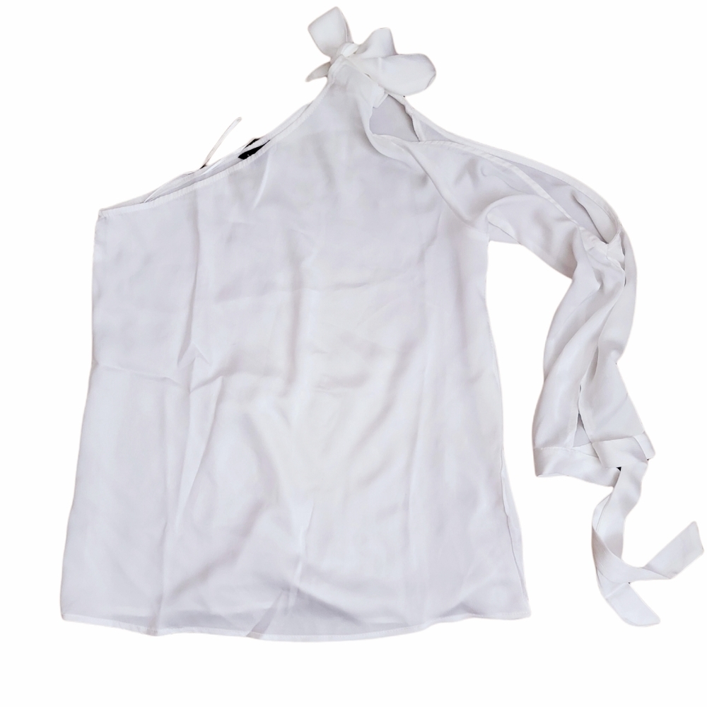 White off the shoulder Top